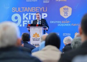 9uncu sultanbeyli kitap fuari basladi bHhm5xJS.jpg