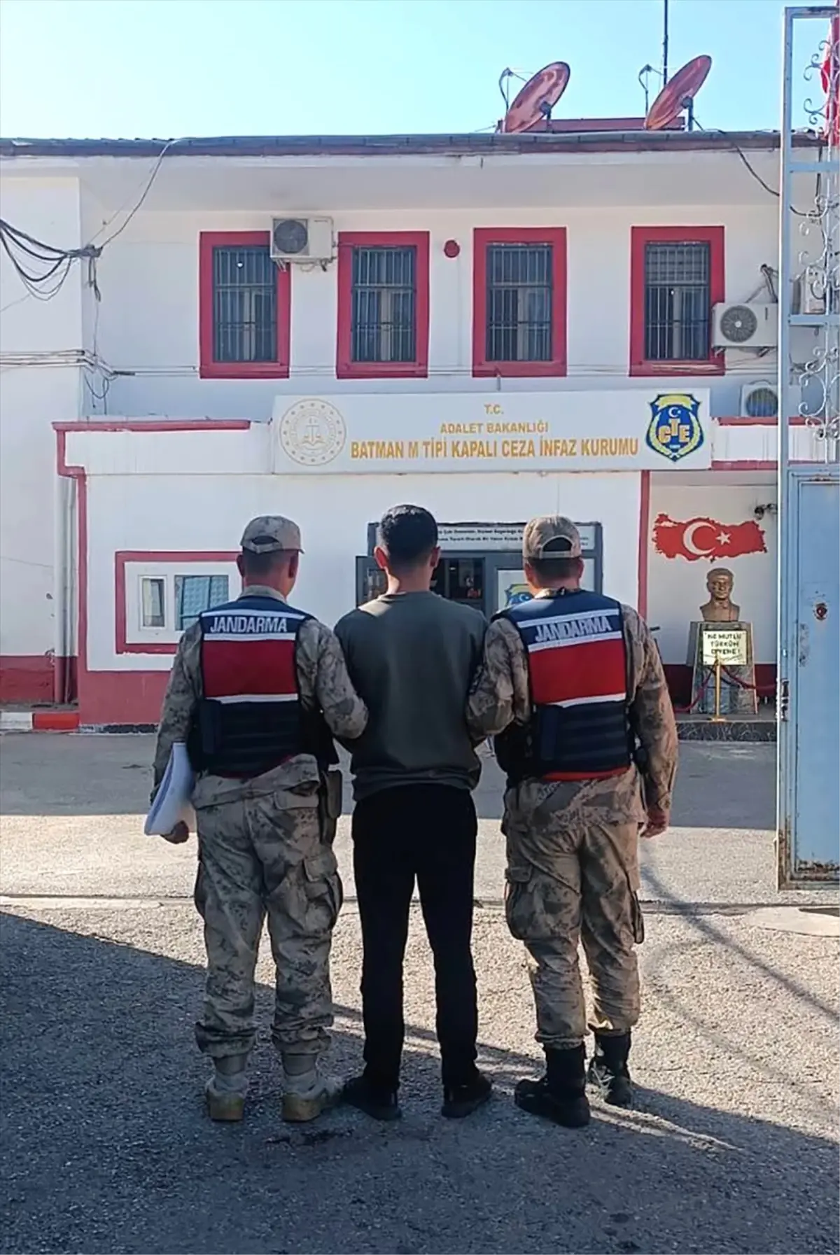 firari hukumlu batmanda yakalandi OZGYdswa.jpg