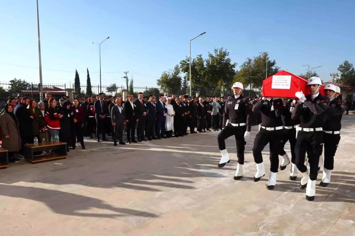 adiyamanda kaza polis memuru hayatini kaybetti BlNu1JKY.jpg