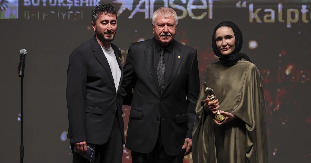 aldigimiz nefese altin portakal O8CICASt.webp