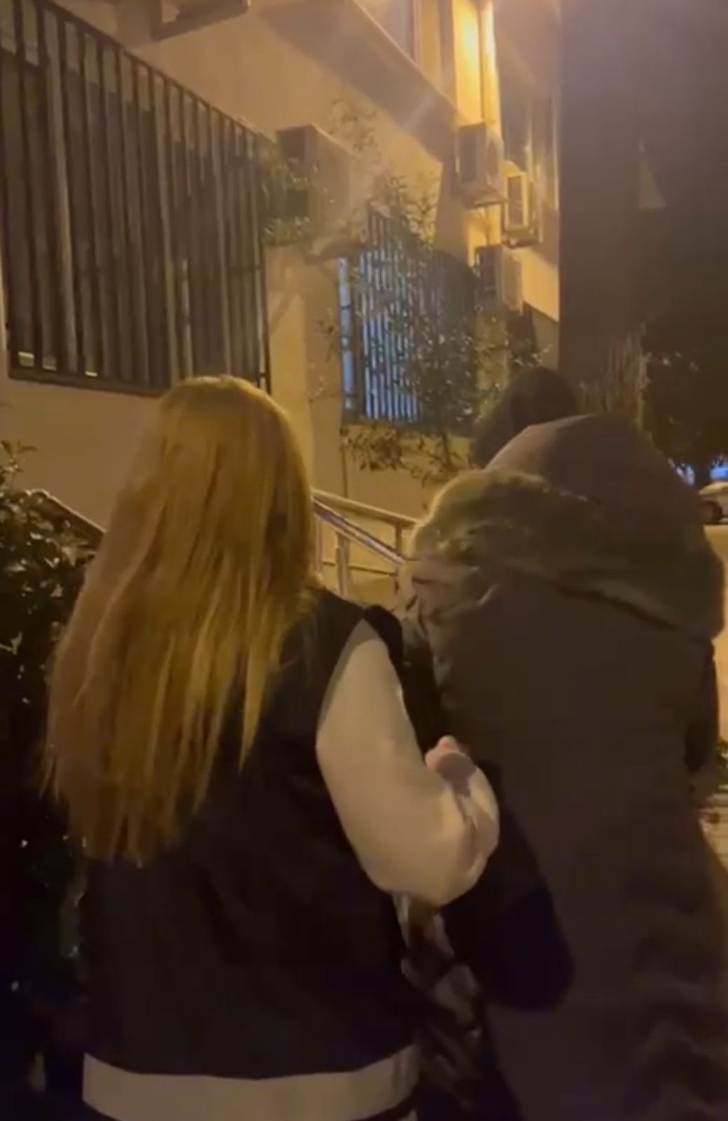 musterilerini beyaz esya kredisi vaadiyle dolandiran isletmeci gozaltinda 6FJgX9XO.jpg